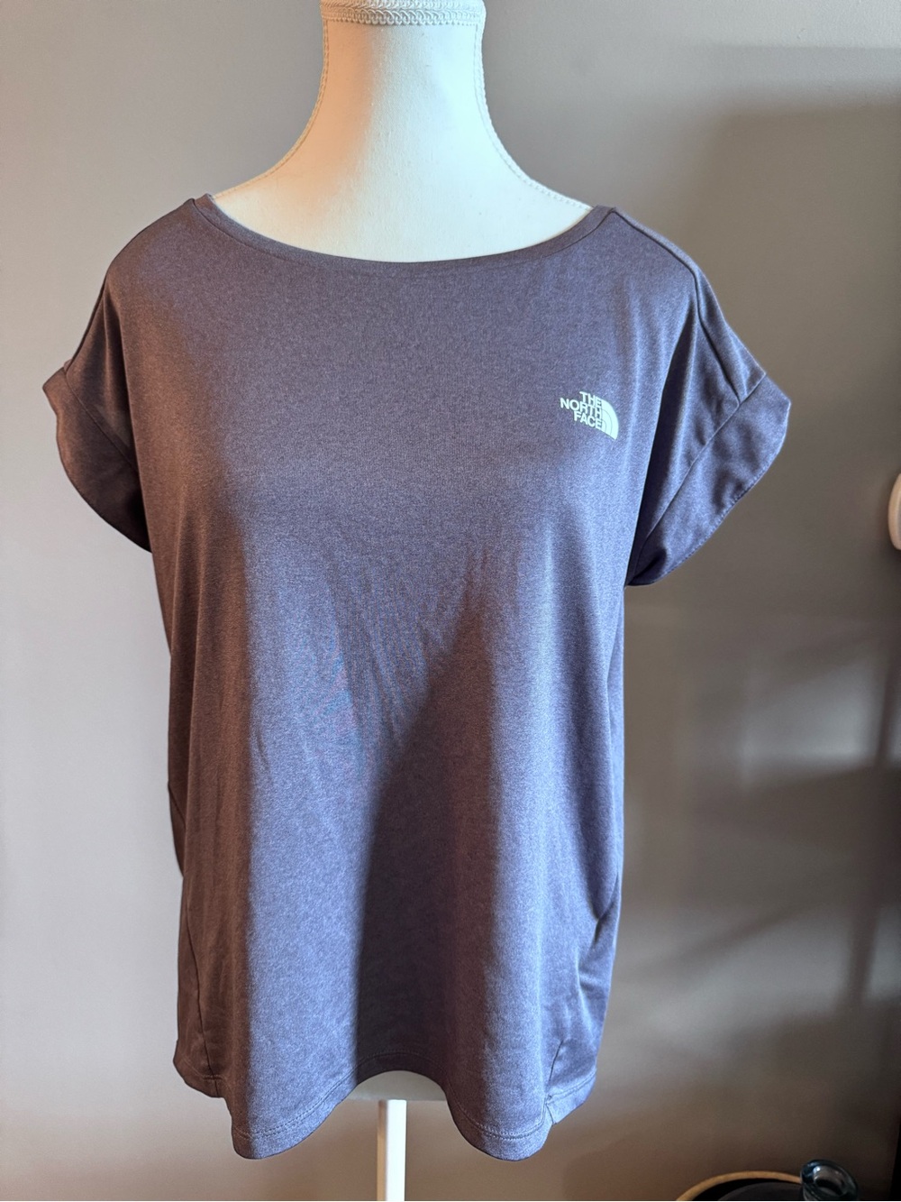 The North Face Women's Short Sleeve Tee in Heather Plum